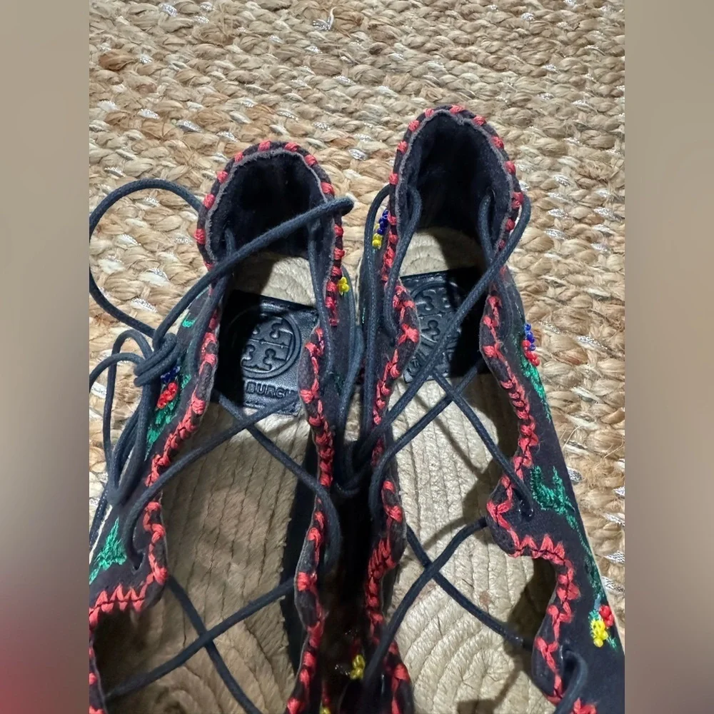 Tory Burch black embroidered espadrilles 5.5